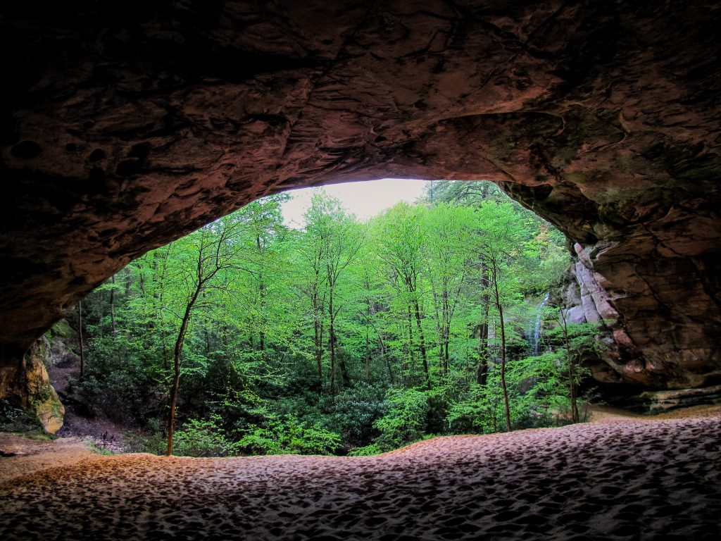 Sand Cave - Cumberland Gap National Park